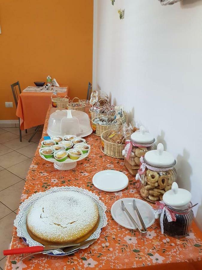 Bed and Breakfast Le Grotte Castro  Exterior foto